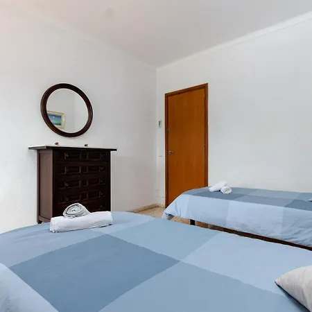 فيلة Yourhouse Escandeu *