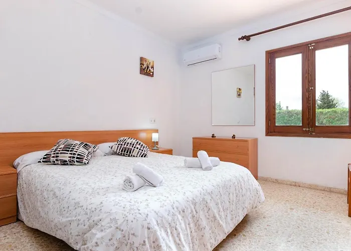 Yourhouse Escandeu * פוינסה